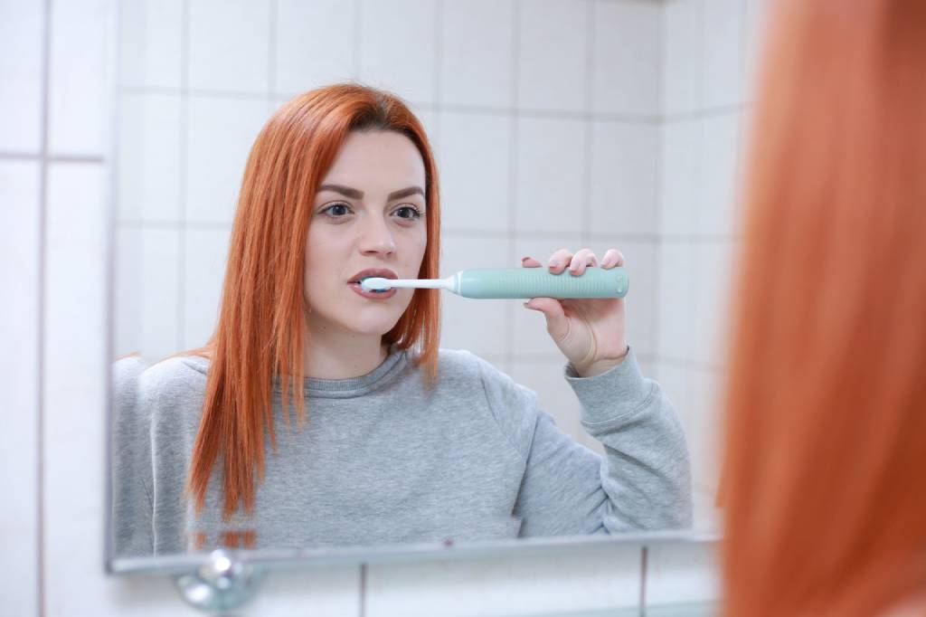 Exploring the Benefits of Herbal Clove Toothpaste for Natural Oral Health